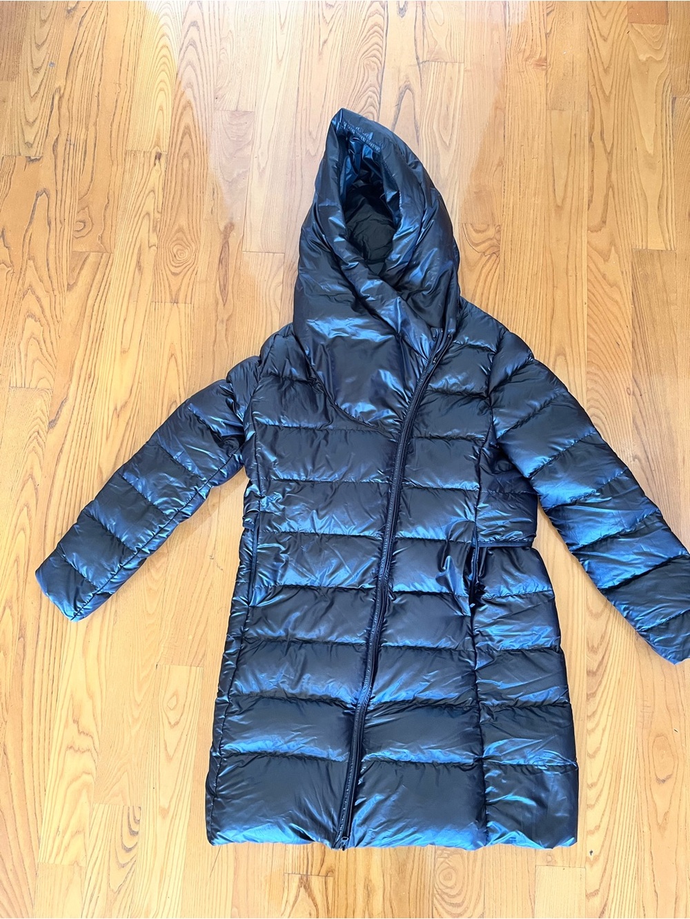 Nike women’s full puff quilted long black jacket large
